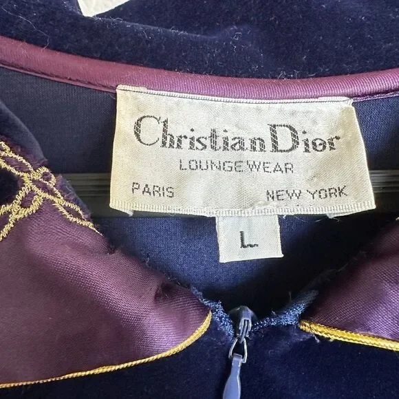 Christian Dior Lounge gown - Picture 2 of 5